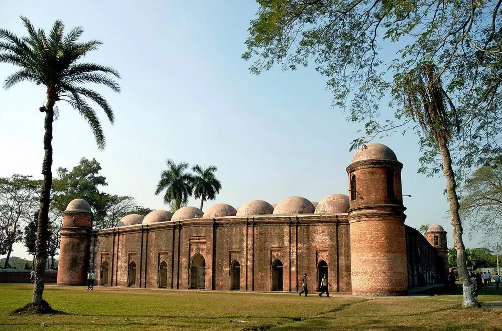 The Sixty Dome Mosque in Bagerhat, Lost city
