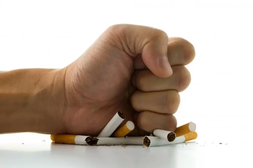 Quit smoking to increase testosterone level