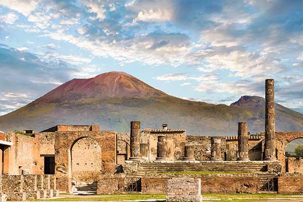 Pompeii and Herculaneum, Italy's long-lost historic city 