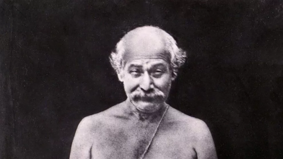 Read more about the article Lahiri Mahasaya and the Transcendence of Self through Kriya Yoga: The Powerful Journey to Self-Realization